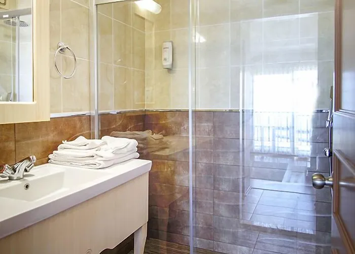 Seaview Hotel